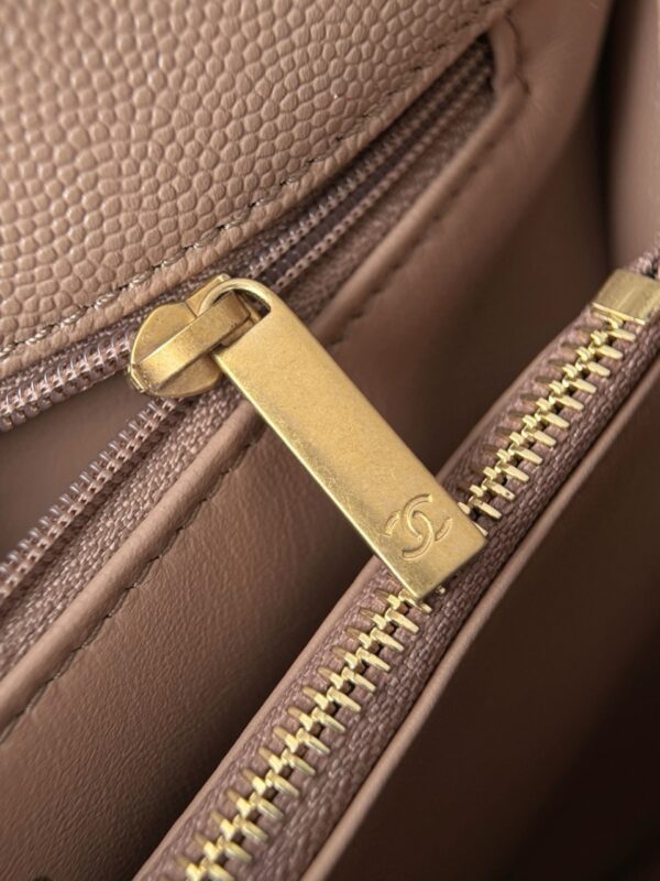 God Factory Chanel Bags Code 10050 Size 18x29x12cm