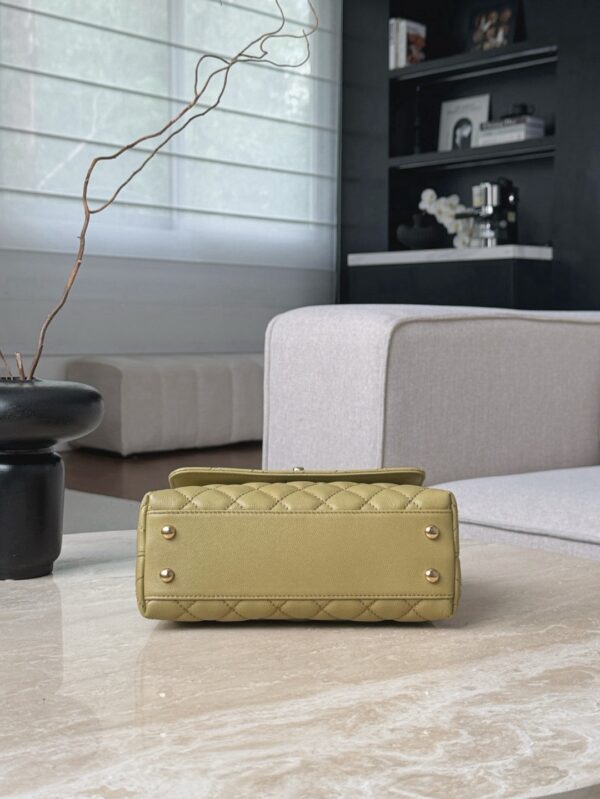 God Factory Chanel Bags Code 10062 Size 14x24x10cm