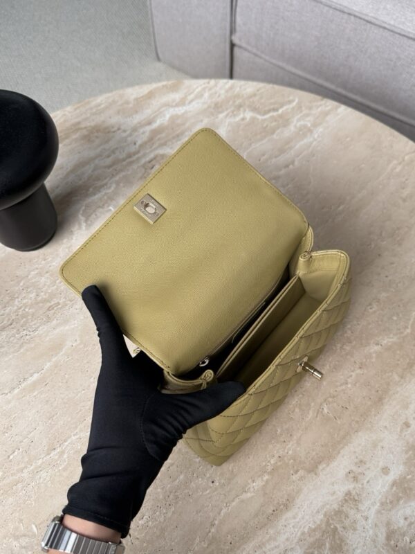 God Factory Chanel Bags Code 10062 Size 14x24x10cm