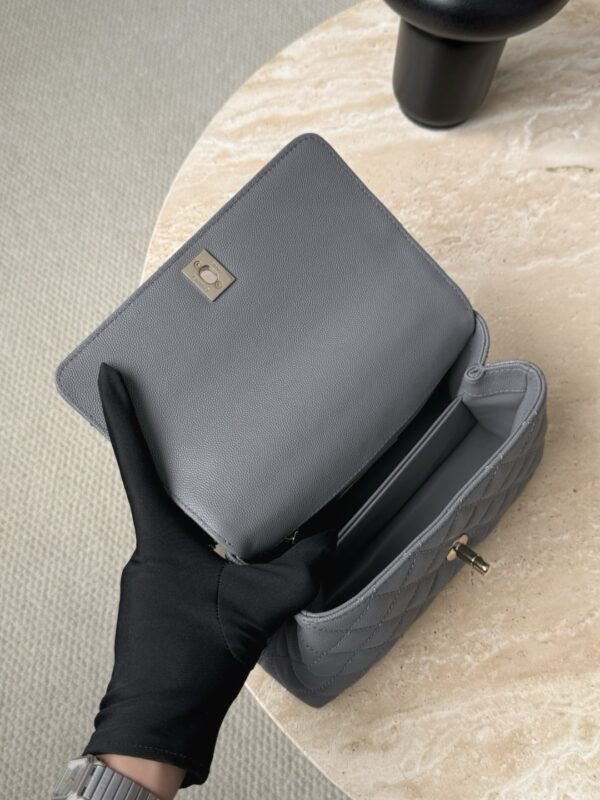 God Factory Chanel Bags Code 10061 Size 14x24x10cm