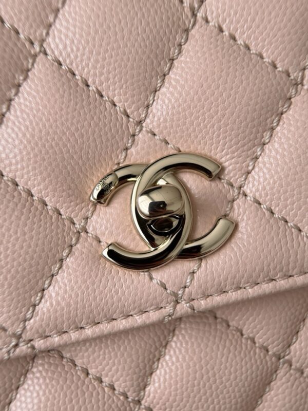 God Factory Chanel Bags Code 10060 Size 14x24x10cm