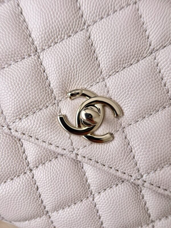 God Factory Chanel Bags Code 10055 Size 14x24x10cm