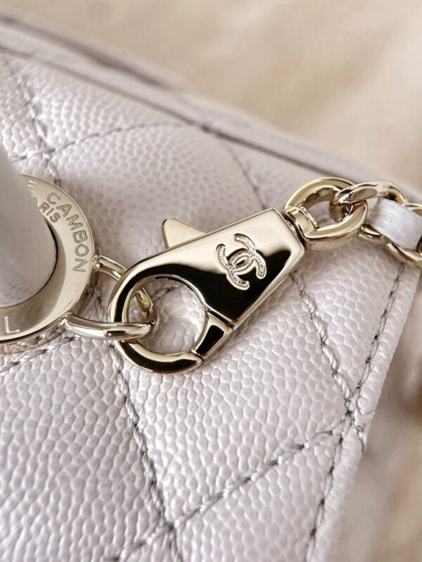 God Factory Chanel Bags Code 10055 Size 14x24x10cm