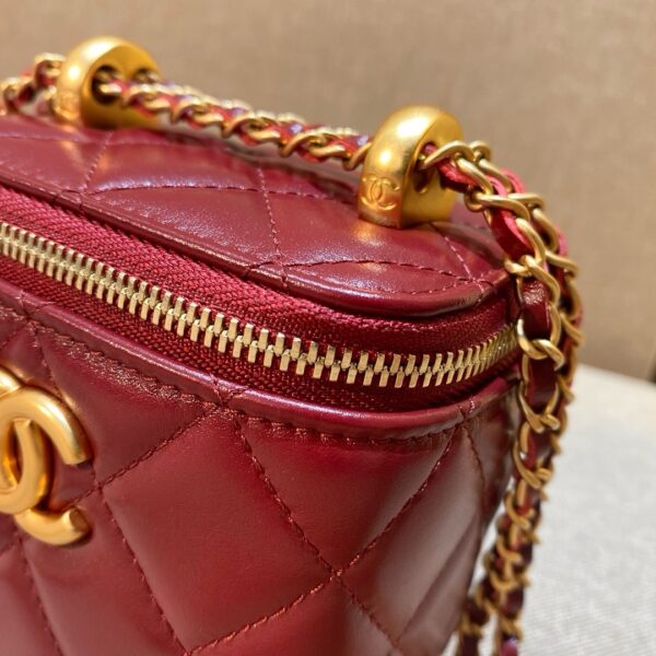 God Factory Chanel Bags Code 10074 Size 8.5x11x7cm