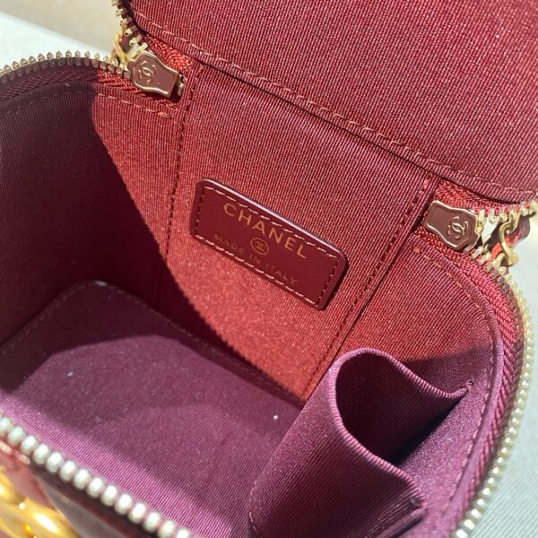 God Factory Chanel Bags Code 10074 Size 8.5x11x7cm