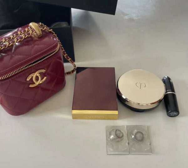 God Factory Chanel Bags Code 10074 Size 8.5x11x7cm