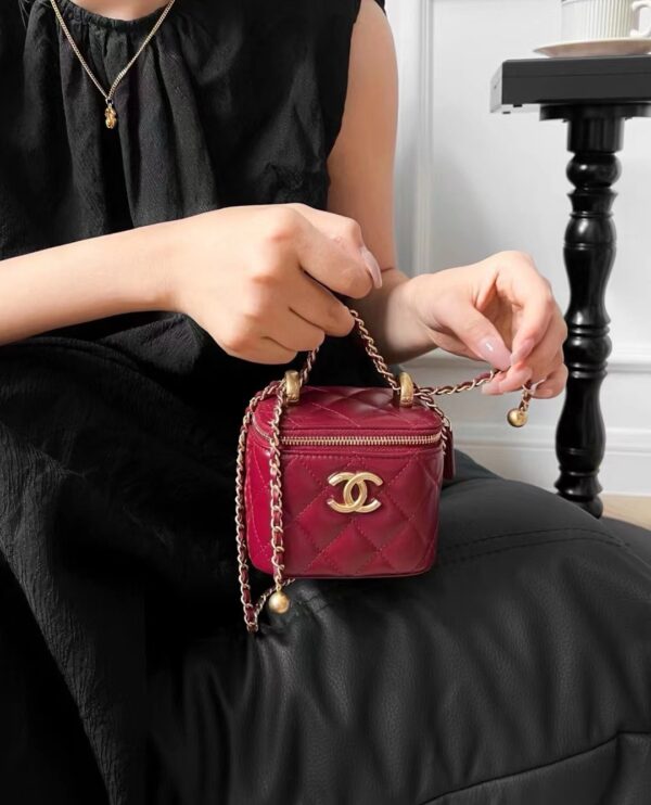 God Factory Chanel Bags Code 10074 Size 8.5x11x7cm