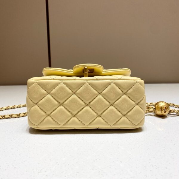 God Factory Chanel Bags Code 10079 23K Size 18x13x7cm