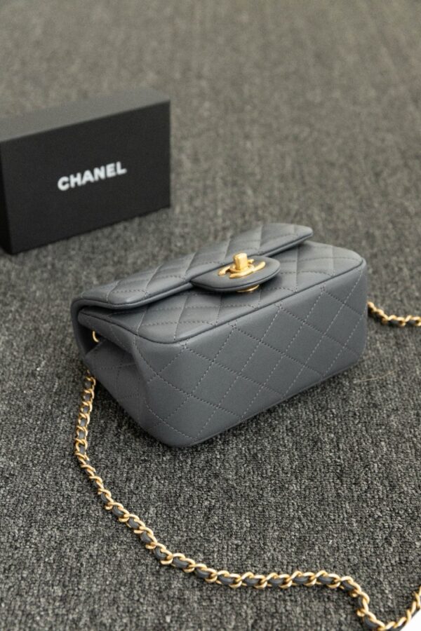 God Factory Chanel Bags Code 10076 23K Size 18x13x7cm