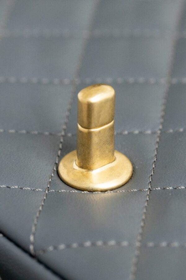 God Factory Chanel Bags Code 10076 23K Size 18x13x7cm