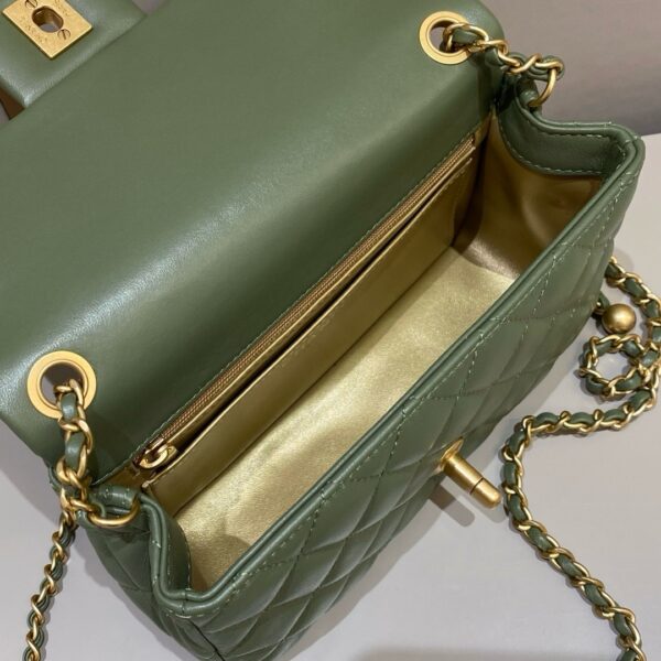 God Factory Chanel Bags Code 10086 Size 13x20x7cm