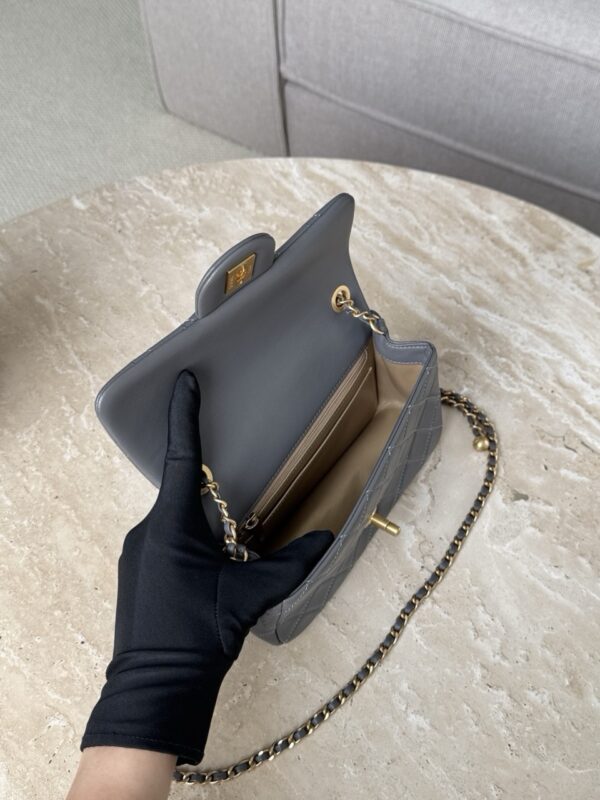 God Factory Chanel Bags Code 10082 Size 13x20x7cm