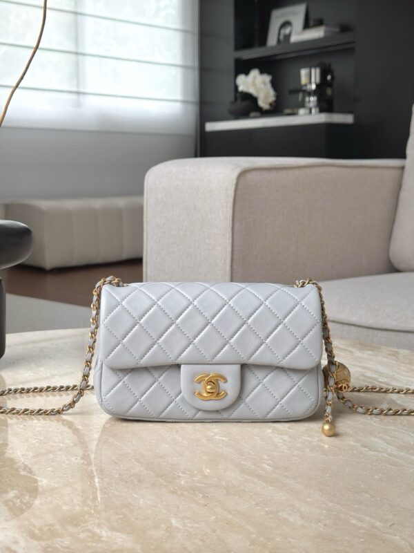 God Factory Chanel Bags Code 10081 Size 13x20x7cm