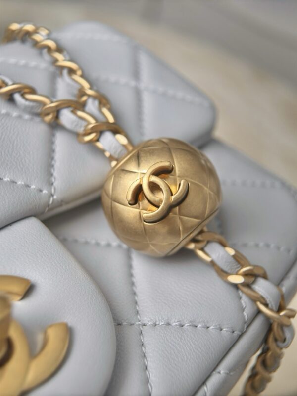 God Factory Chanel Bags Code 10081 Size 13x20x7cm