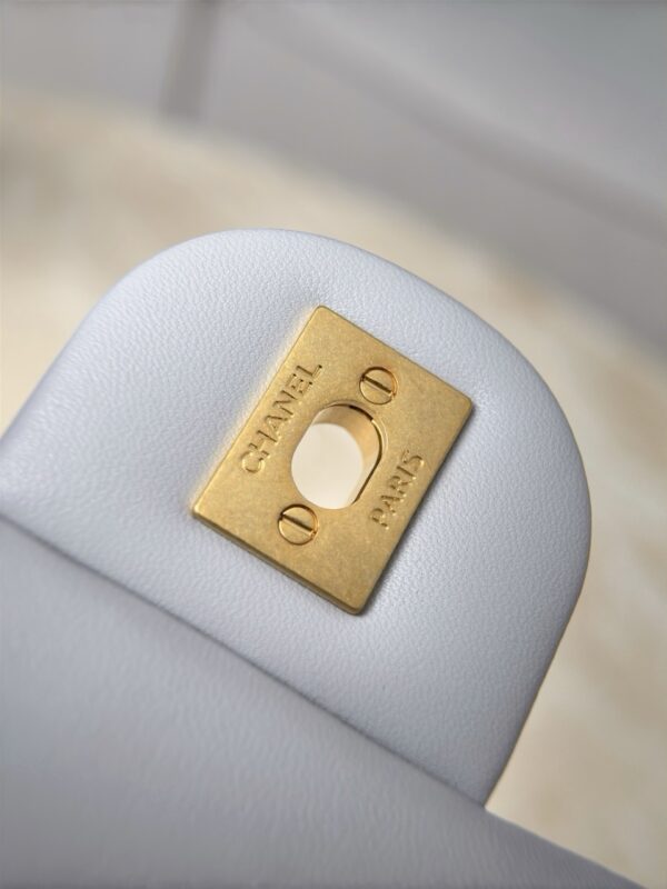 God Factory Chanel Bags Code 10081 Size 13x20x7cm