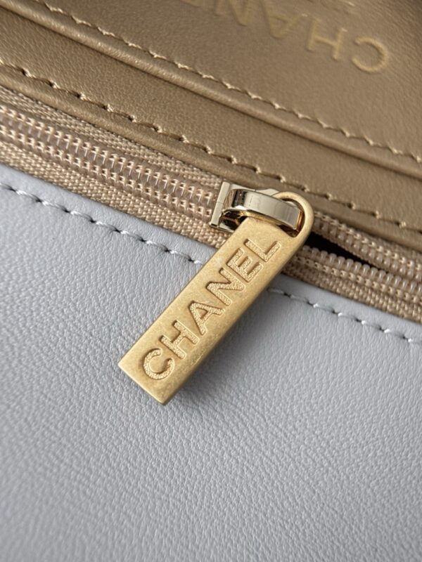 God Factory Chanel Bags Code 10081 Size 13x20x7cm