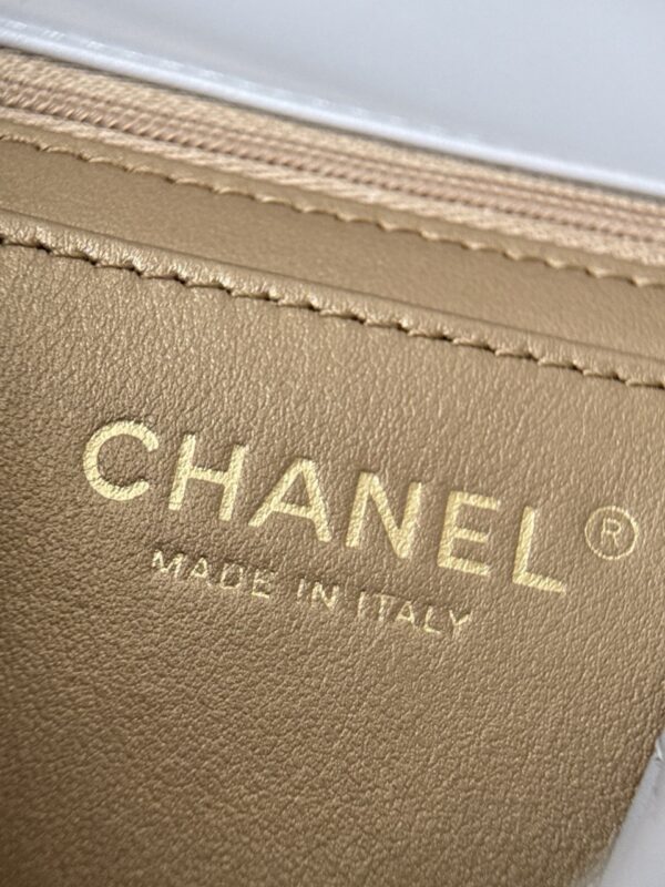 God Factory Chanel Bags Code 10081 Size 13x20x7cm