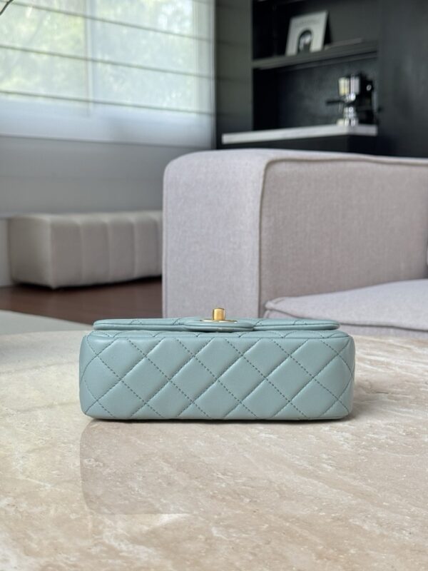 God Factory Chanel Bags Code 10080 Size 13x20x7cm