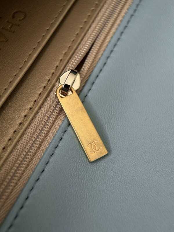 God Factory Chanel Bags Code 10080 Size 13x20x7cm