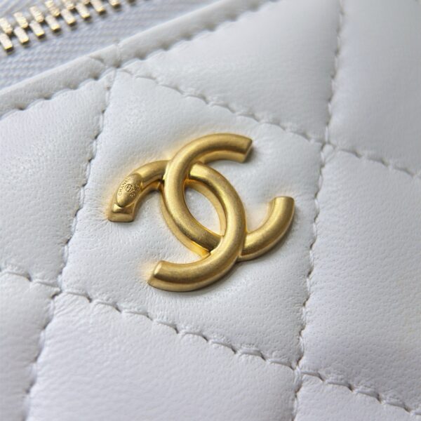 God Factory Chanel Bags Code 10088 Size 8.5x11x7cm