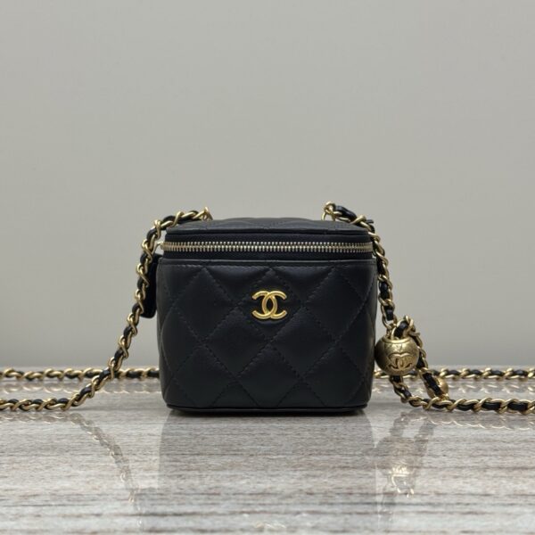 God Factory Chanel Bags Code 10087 Size 8.5x11x7cm
