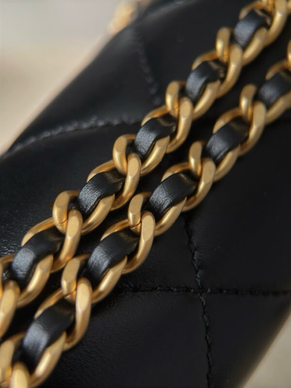 God Factory Chanel Bags Code 10089 24C Size 12x19x8cm