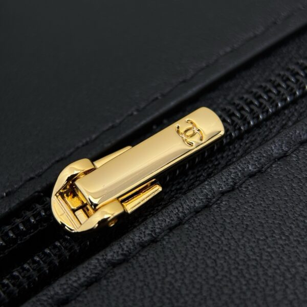 God Factory Chanel Bags Code 10091 24B Size 12x19.3x3.5cm