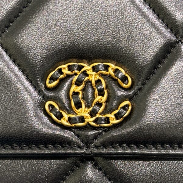 God Factory Chanel Bags Code 10093 19 Woc Size 12.3x19.2x3.5cm