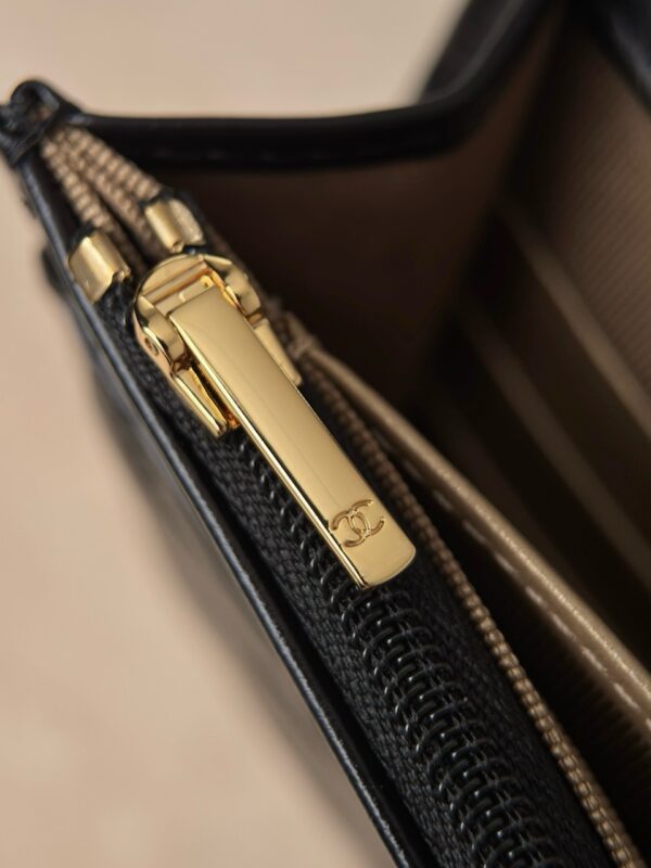 God Factory Chanel Bags Code 10099 25S Woc Size 12.3x19.2x3.5cm