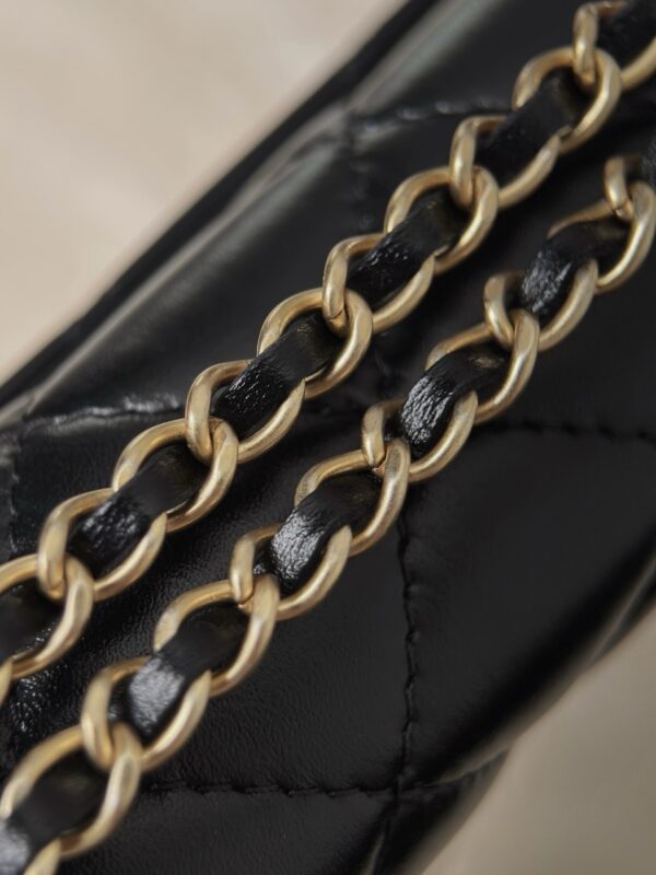 God Factory Chanel Bags Code 10099 25S Woc Size 12.3x19.2x3.5cm