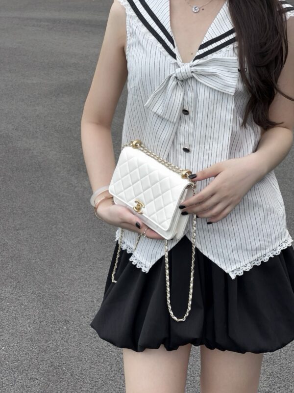 God Factory Chanel Bags Code 10098 25S Woc Size 12.3x19.2x3.5cm