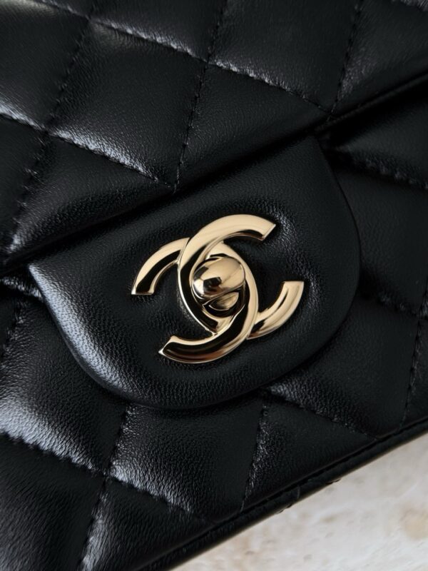 God Factory Chanel Bags Code 10108 Mini Handle Size 12x20x6cm