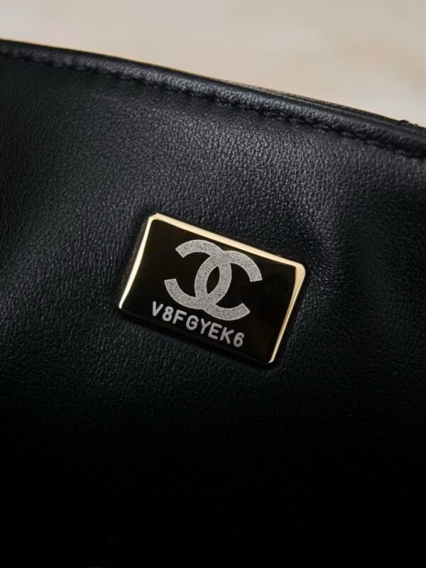 God Factory Chanel Bags Code 10108 Mini Handle Size 12x20x6cm