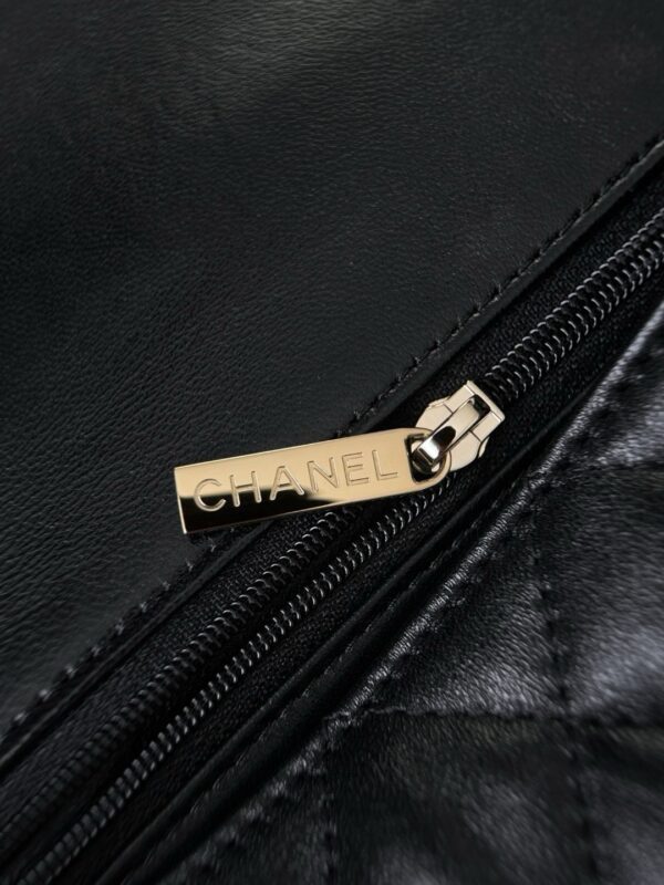 God Factory Chanel Bags Code 10108 Mini Handle Size 12x20x6cm