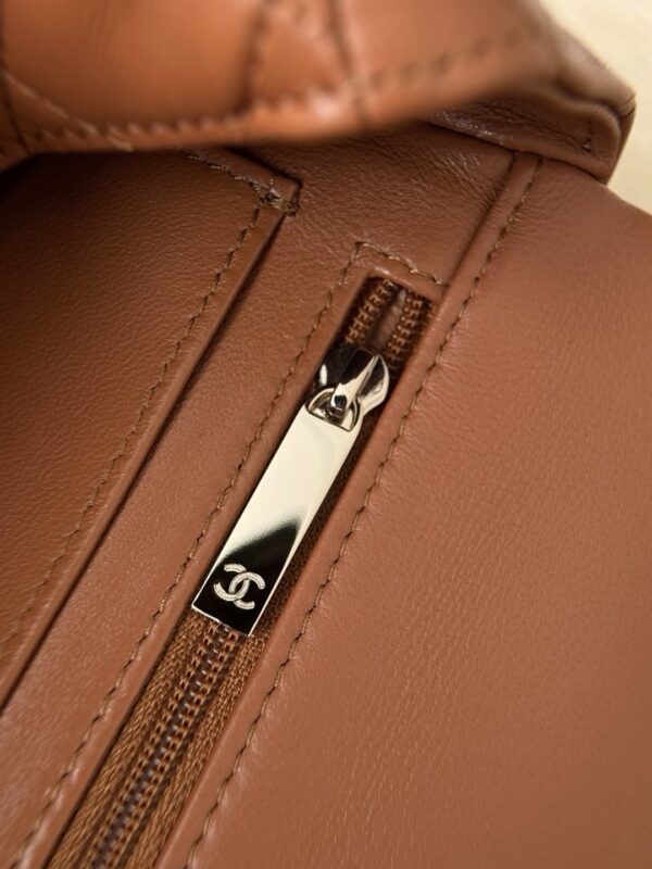 God Factory Chanel Bags Code 10107 Mini Handle Size 12x20x6cm