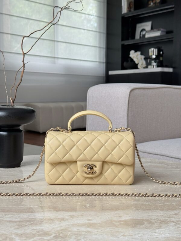 God Factory Chanel Bags Code 10106 Mini Handle Size 12x20x6cm