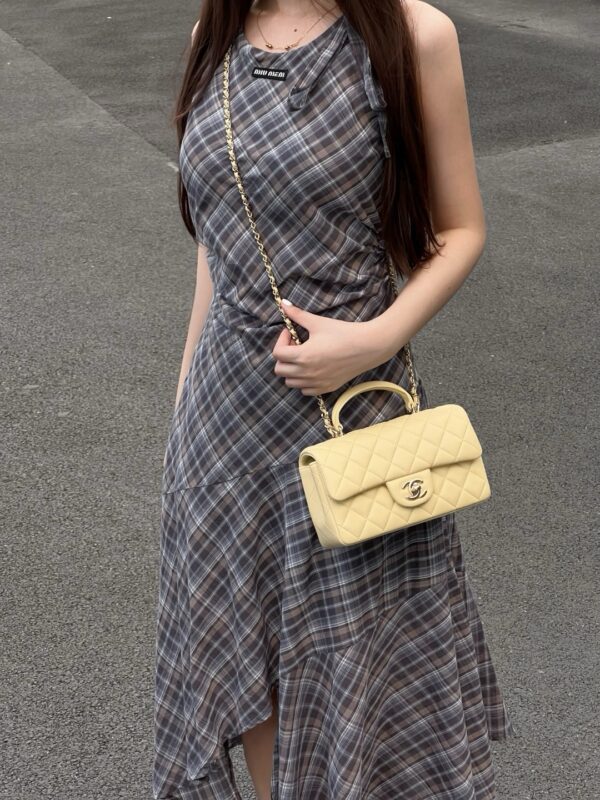 God Factory Chanel Bags Code 10106 Mini Handle Size 12x20x6cm