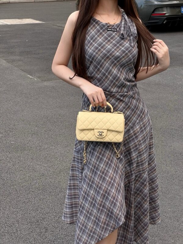 God Factory Chanel Bags Code 10106 Mini Handle Size 12x20x6cm