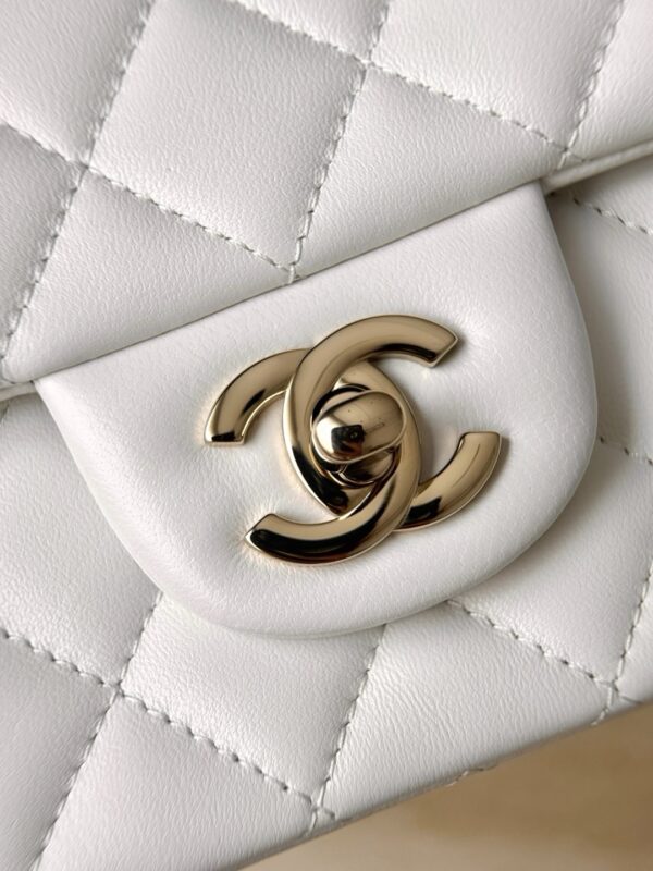 God Factory Chanel Bags Code 10105 Mini Handle Size 12x20x6cm