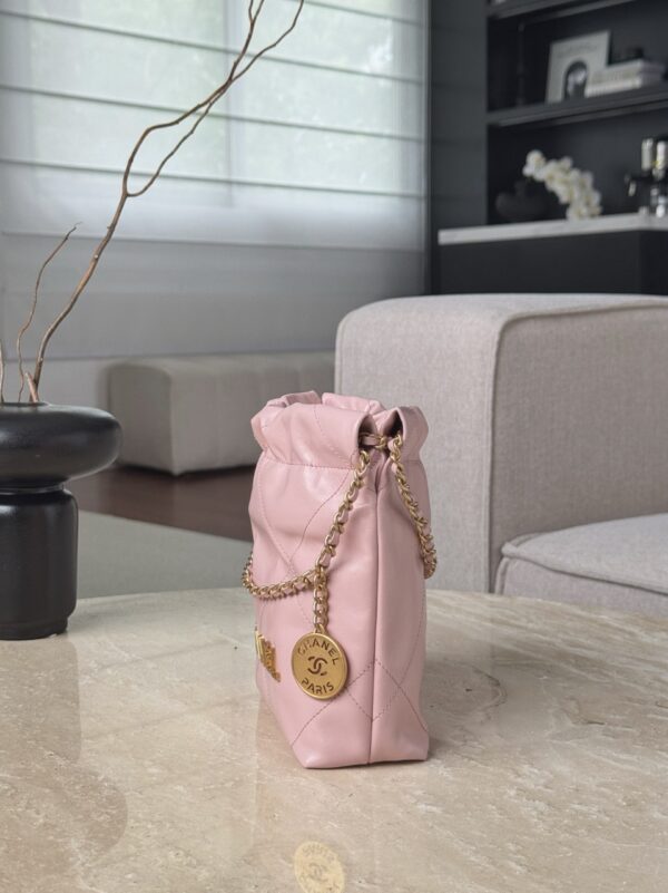 God Factory Chanel Bags Code 10118 Size 20x19x6