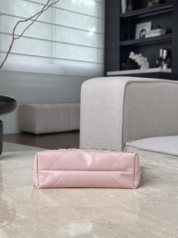 God Factory Chanel Bags Code 10118 Size 20x19x6