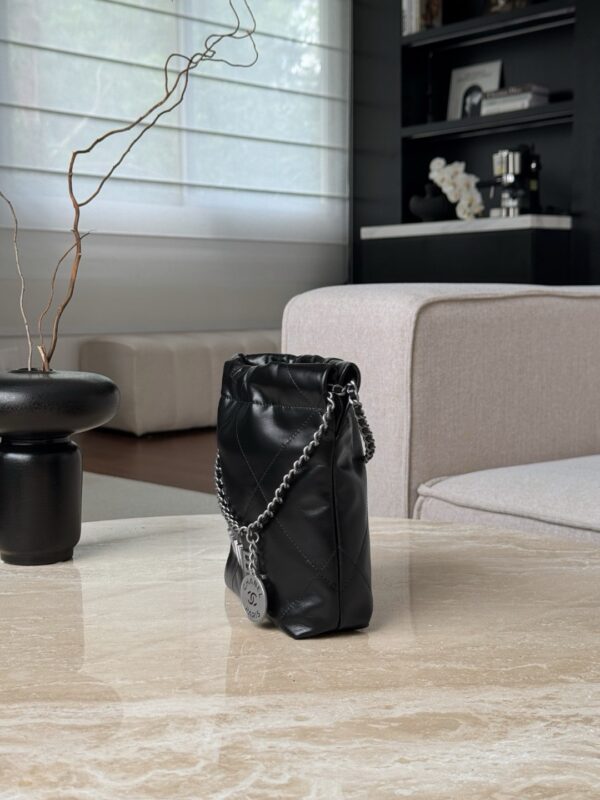 God Factory Chanel Bags Code 10114 Size 20x19x6