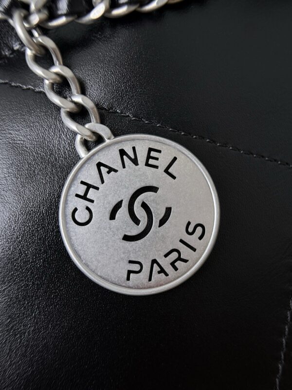 God Factory Chanel Bags Code 10114 Size 20x19x6