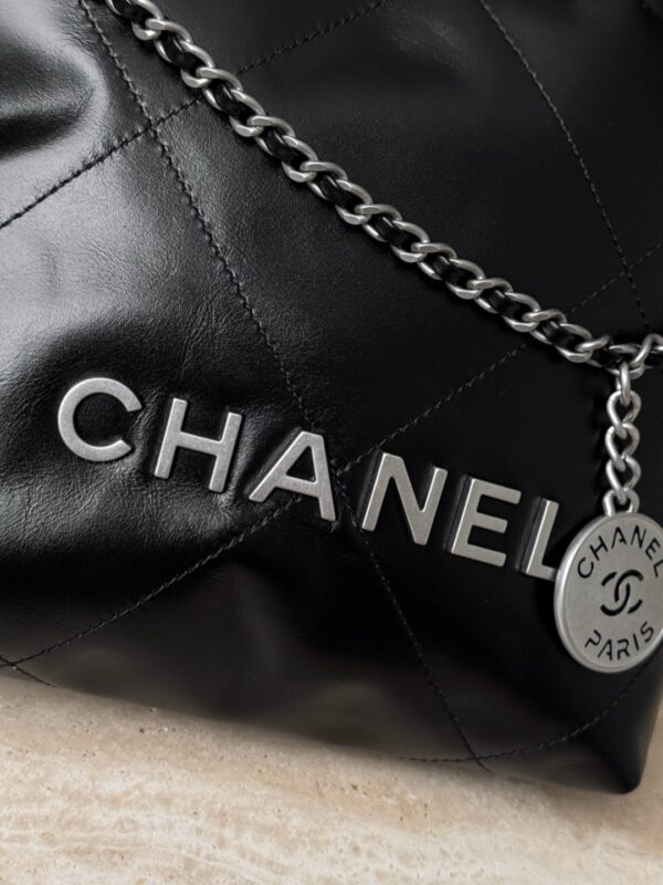 God Factory Chanel Bags Code 10114 Size 20x19x6
