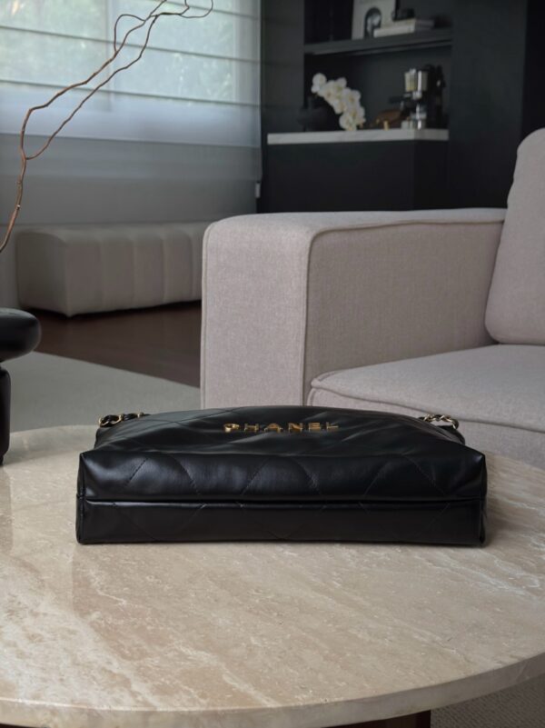 God Factory Chanel Bags Code 10126 Size 43x39x8cm