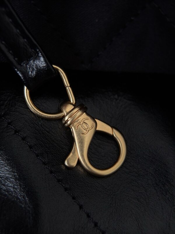 God Factory Chanel Bags Code 10126 Size 43x39x8cm