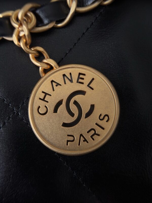 God Factory Chanel Bags Code 10126 Size 43x39x8cm