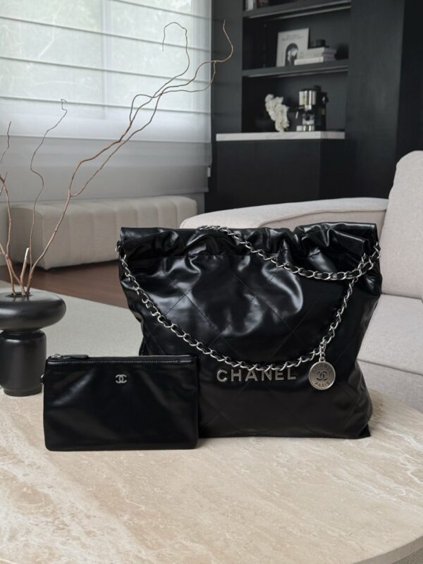 God Factory Chanel Bags Code 10125 Size 43x39x8cm