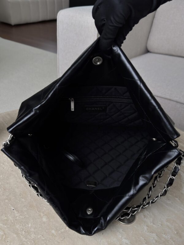 God Factory Chanel Bags Code 10125 Size 43x39x8cm