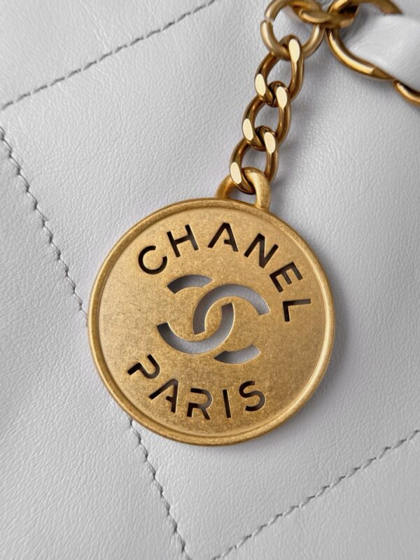 God Factory Chanel Bags Code 10124 Size 43x39x8cm